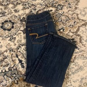 Size 0 American Eagle blue jeans- Artist crop